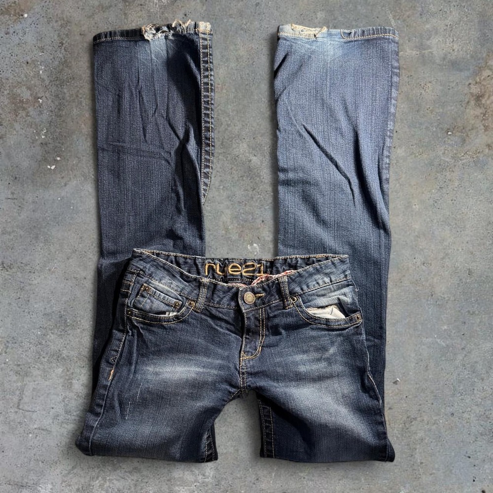 Rue21 Womens Low Rise Flare Jeans Dark Wash Blue Size 3/4 Long Stretch Denim